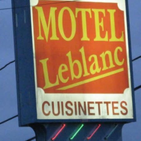 Motel Leblanc Carleton-sur-Mer Ngoại thất bức ảnh